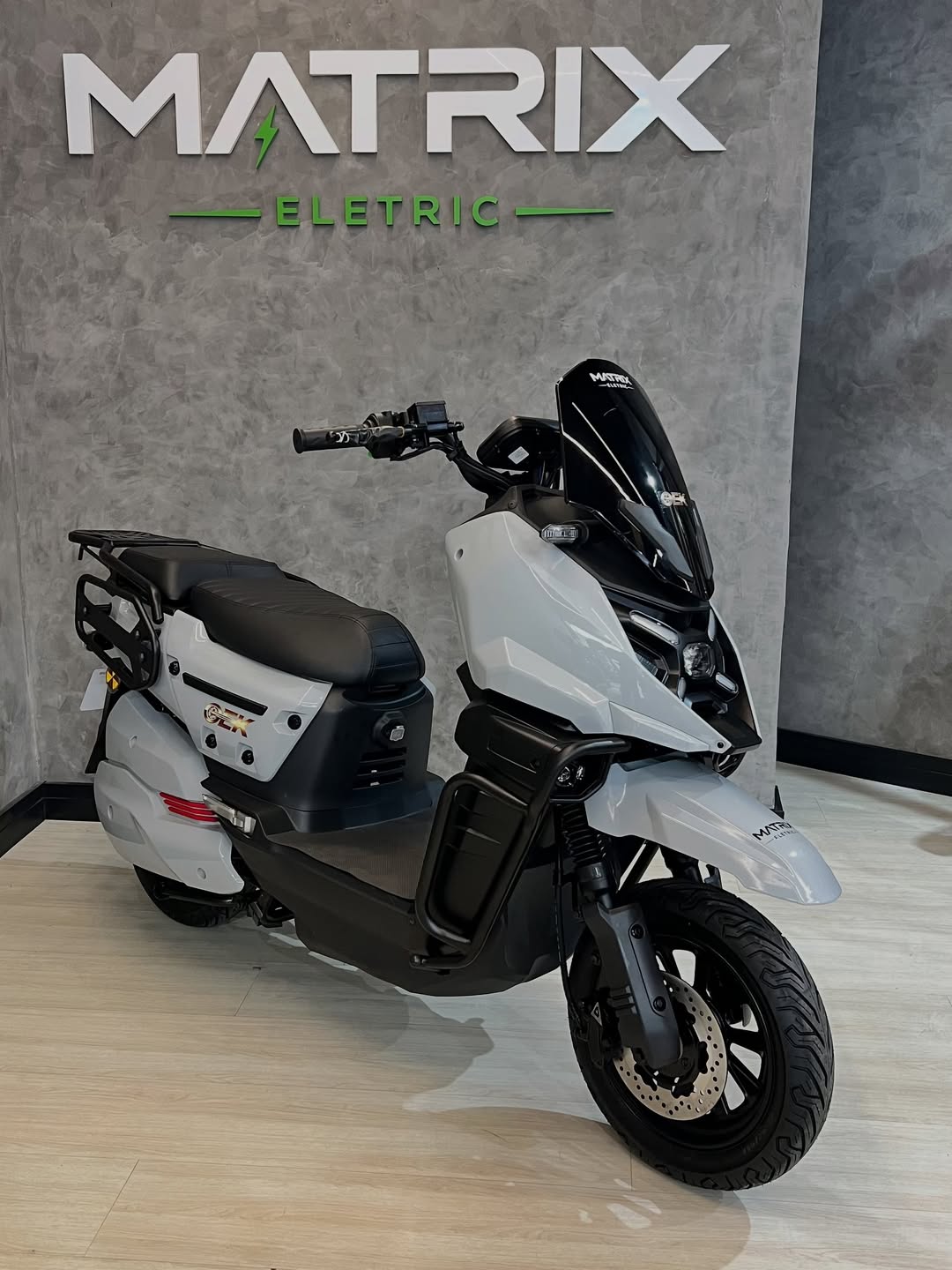Moto 7 na Matrix Eletric